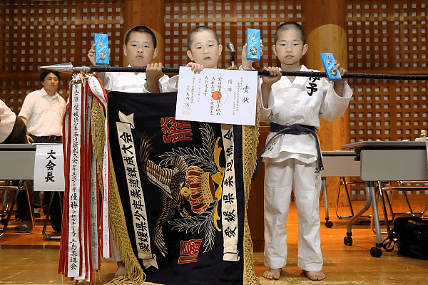 ４年生の部　伊予柔道会
