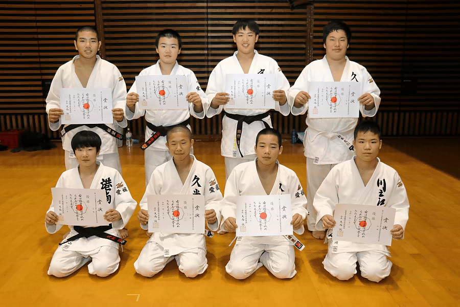 第２７回愛媛県中学生新人選抜体重別柔道大会　男子優勝者写真